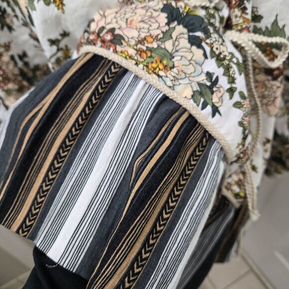 One Teaspoon Peasant Blouse Small Floral Lace up High Low Cottagecore fairy - Picture 11 of 15